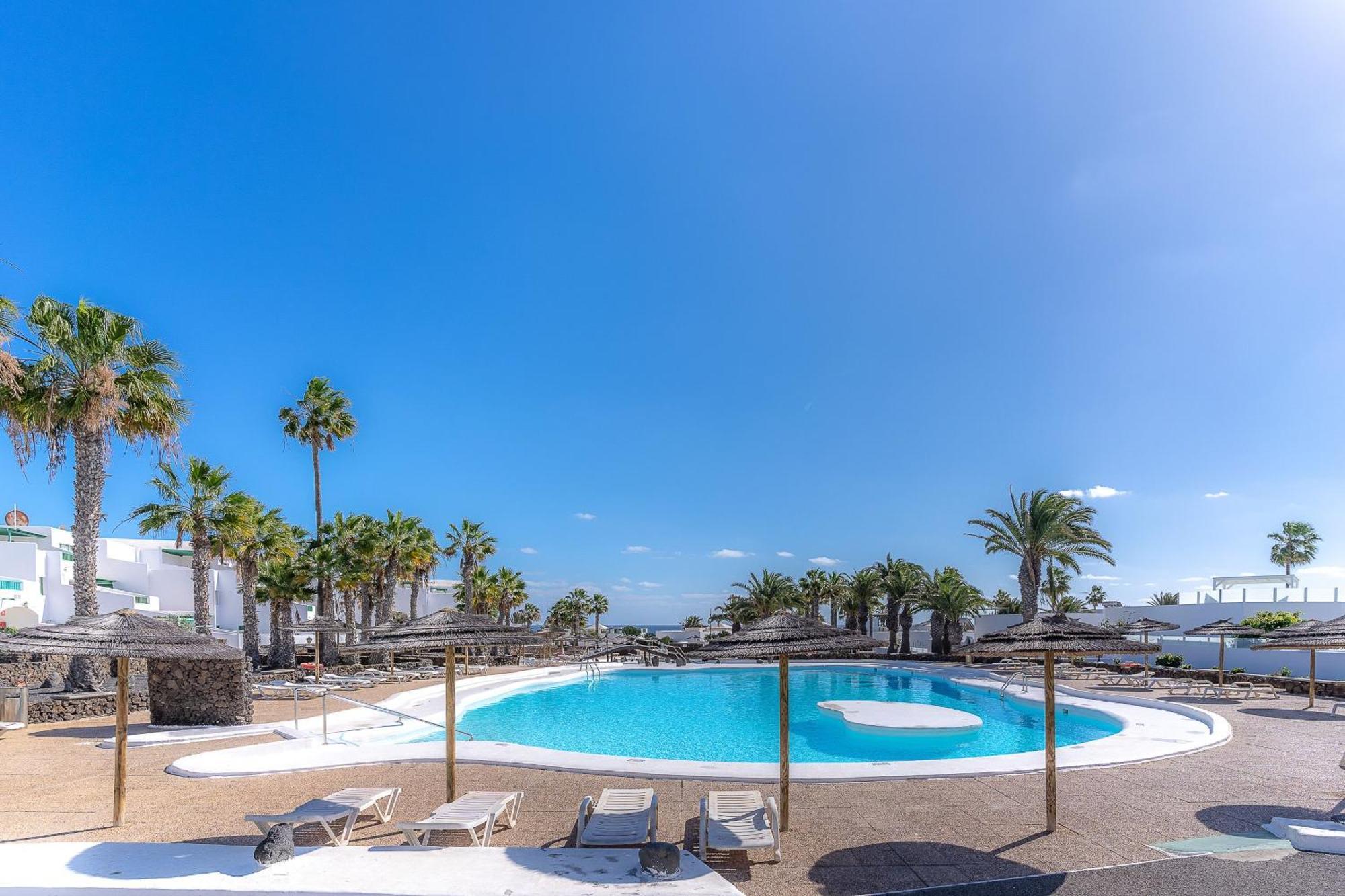 Fantastico Apartamento Con Terraza Y Vistas Al Mar Costa Teguise Dış mekan fotoğraf